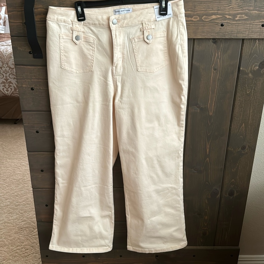 NWT Size 16 Marc New York Cream Wide Leg Cropped Jeans